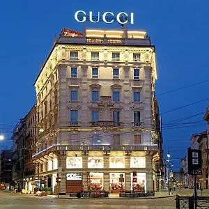 **** מלון Odsweet Duomo איטליה