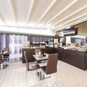 Hotel Cesirja ***