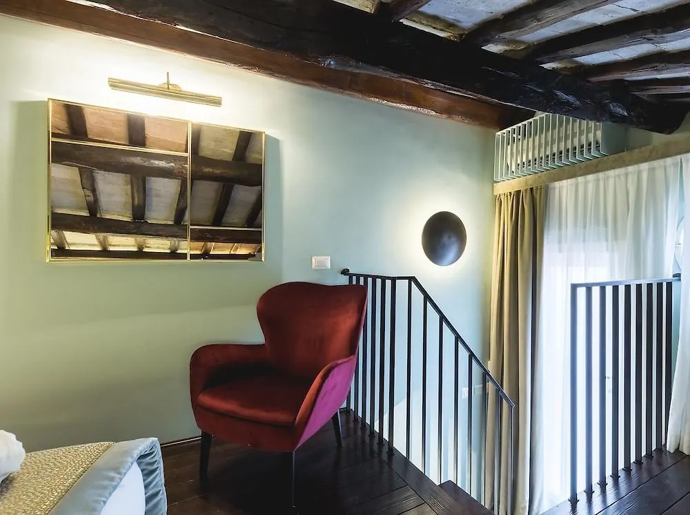 Maison Giulia By Hili Roma 2*,