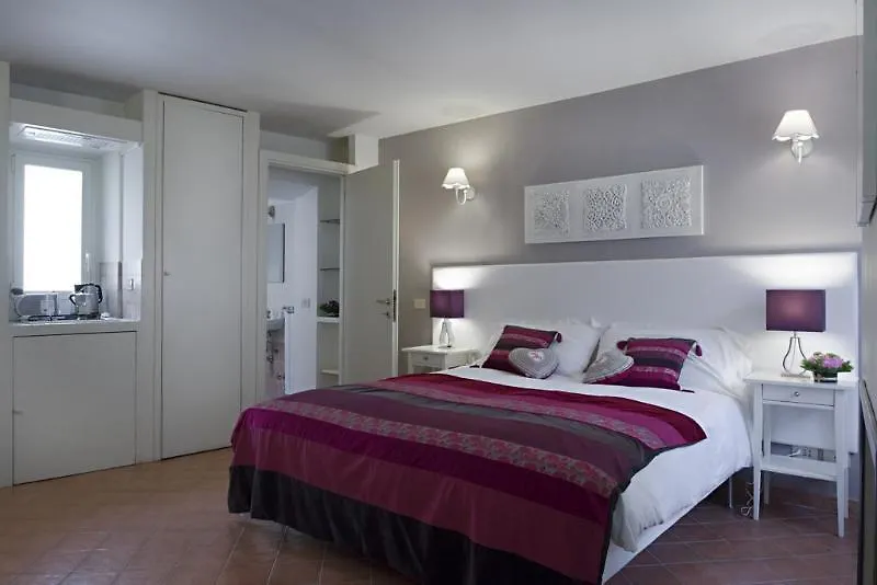 Maison Giulia By Hili Rome 2*,